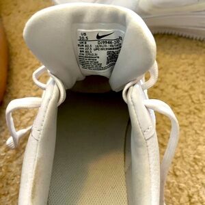 Womens Nike Air Force 1. White 10.5